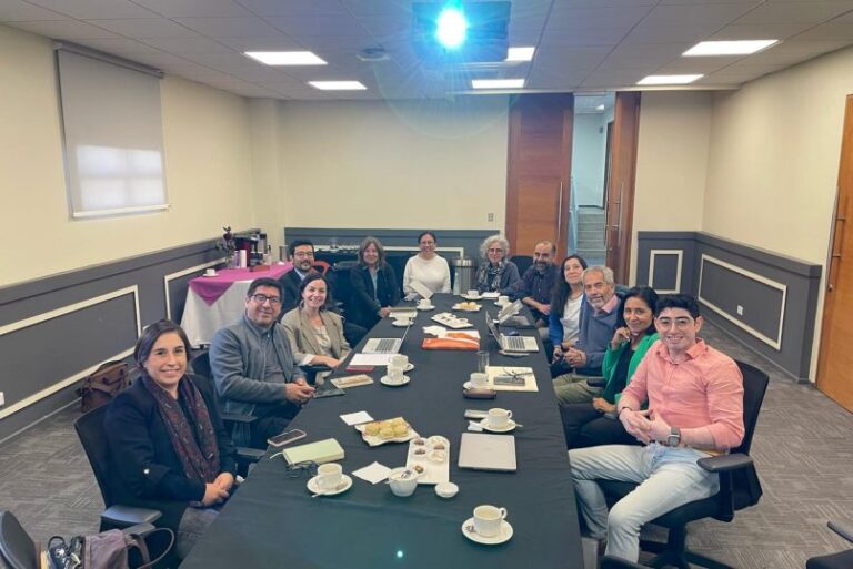 UDLA encabezará red interuniversitaria centrada en la práctica docente