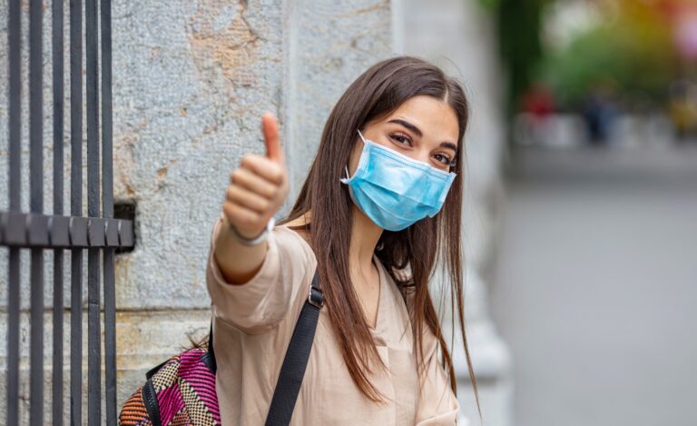 Experiencia más aprendizaje: Red de Egresados UDLA realiza el cierre del voluntariado “Pandemia y Solidaridad”
