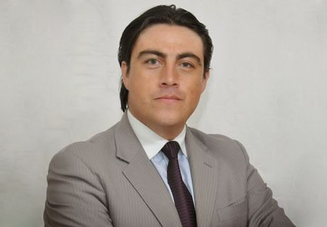 Héctor Saffie: “UDLA no solo me dio las herramientas profesionales necesarias para desempeñarme en la industria, sino que además me entregó el aliento para continuar y no decaer”